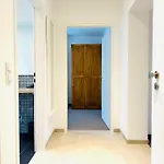 Appartement Ahorn Apartment- 4 Personen- Waschmaschine- Parkplatz Wolfsbourg