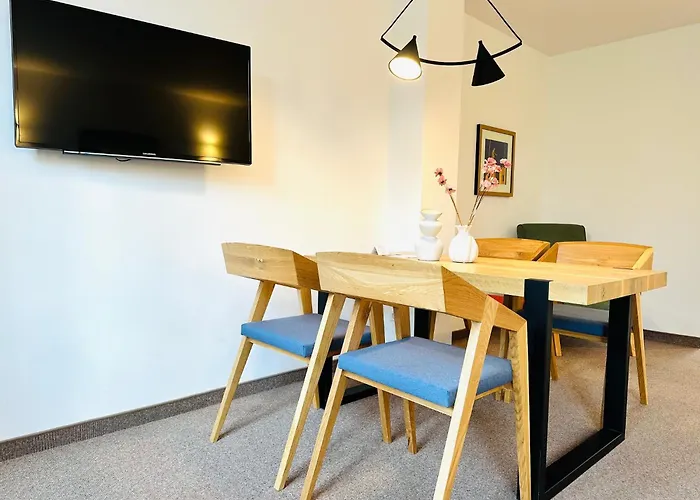 Lejlighed Ahorn Apartment- 4 Personen- Waschmaschine- Parkplatz *